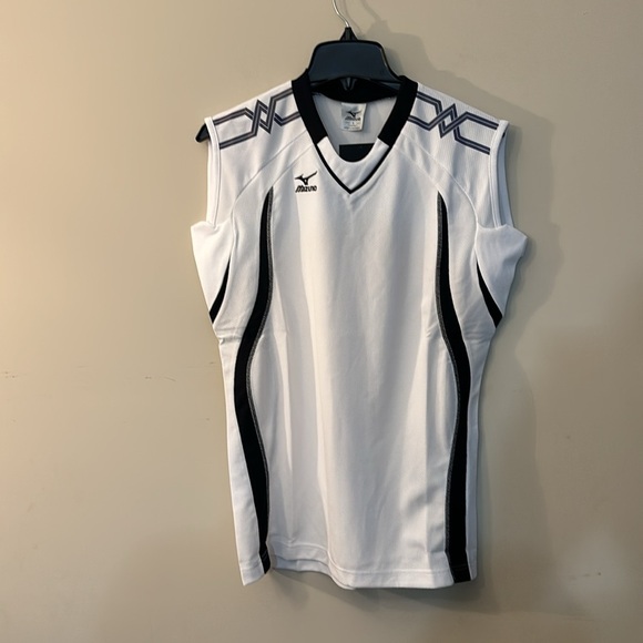 Ladies NWT MIZUNO SHIRT - Picture 5 of 5
